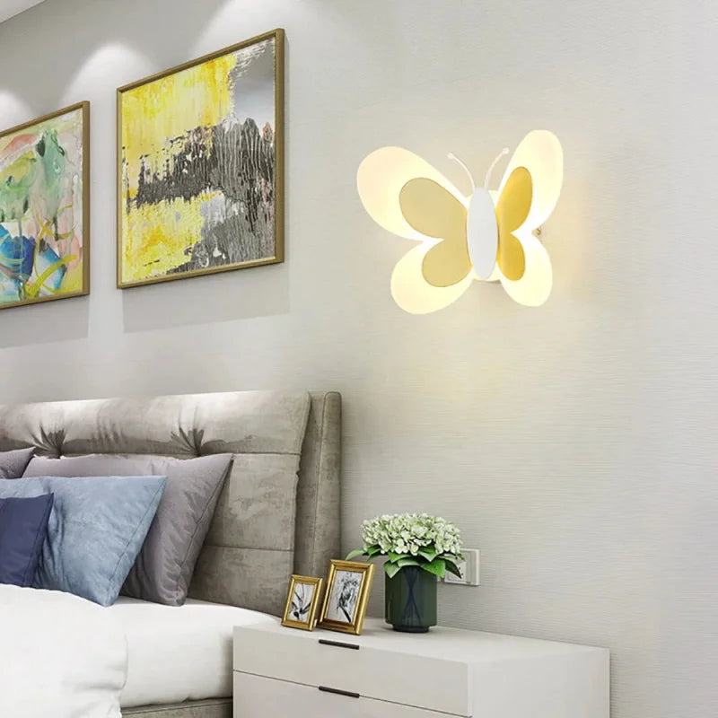 Luminária de Parede Estilo Borboleta - MAMATELA