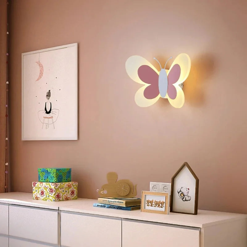 Luminária de Parede Estilo Borboleta - MAMATELA
