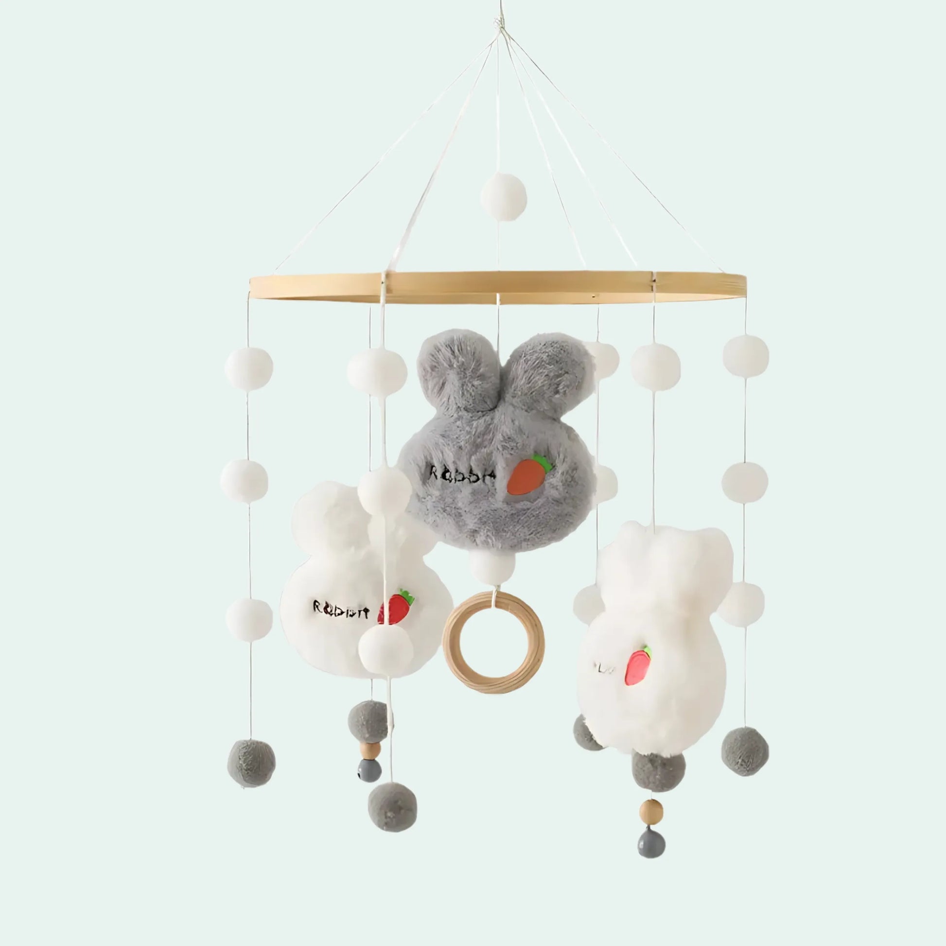 Mobile de Pelúcias e pompons para Berços - MAMATELA