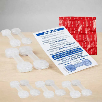 Kit completo da trava gaveta bebê Baby Safe com adesivo 3M e manual de instalação.
